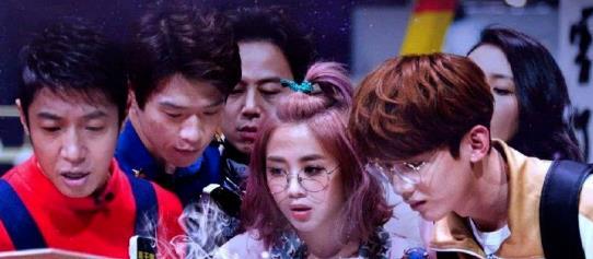 好莱坞明星大侦探游戏